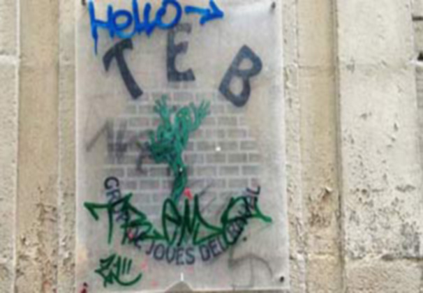 No hi ha espectadors. Democracia