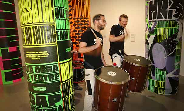 Exposició "Pirulís. Columnes d'expressió lliure"