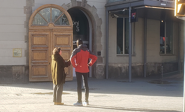 EntreActes: estudis sobre una porta